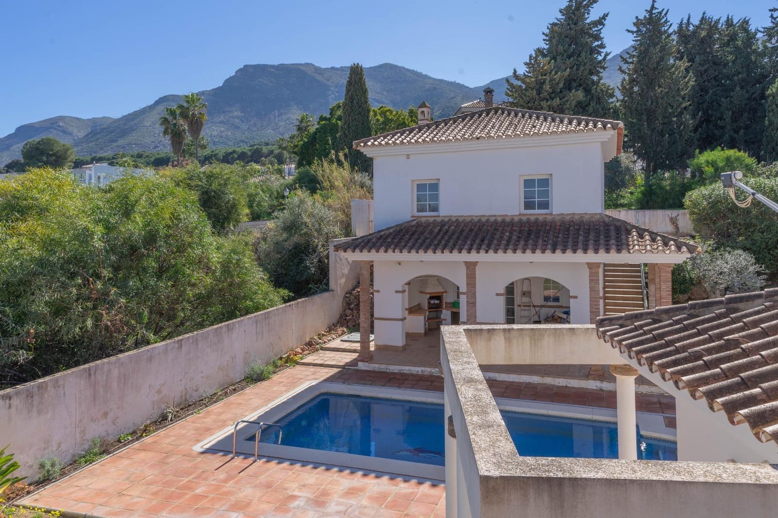 3 quarto Moradia para arrendar em Alhaurin el Grande com piscina garagem - 2 500 € (Ref: 9747893)