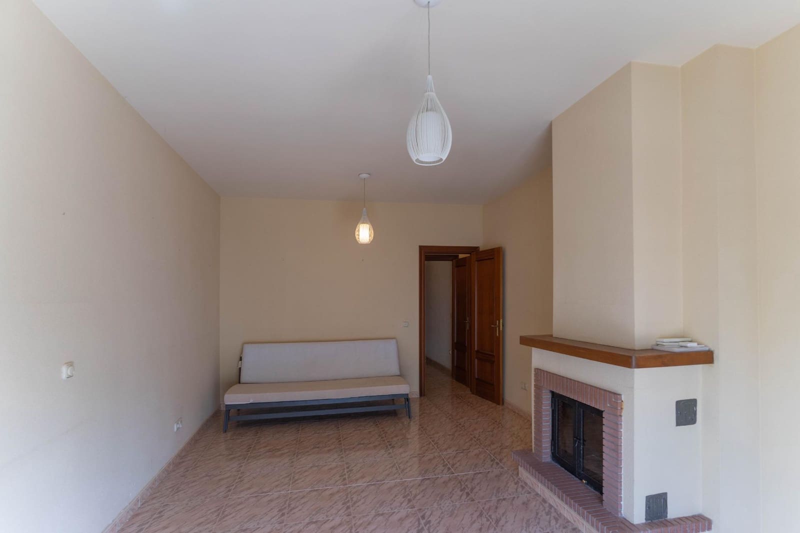3 bedroom Penthouse for rent in Alhaurin el Grande - € 1,200 (Ref: 9825257)