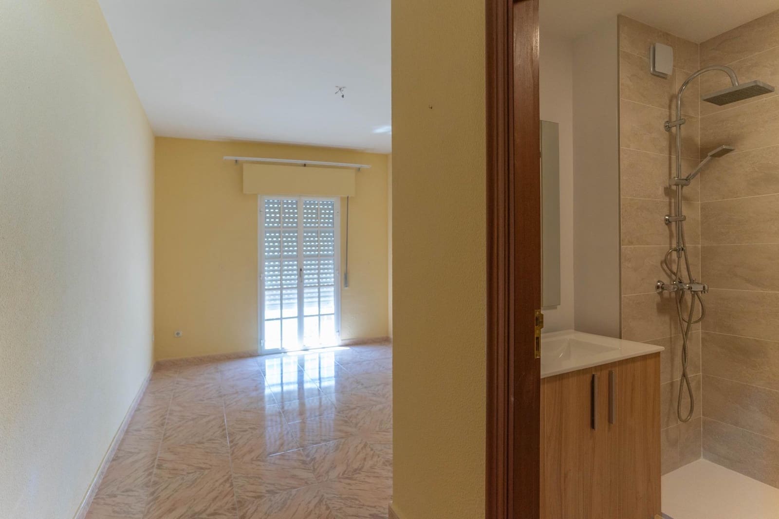3 bedroom Penthouse for rent in Alhaurin el Grande - € 1,200 (Ref: 9825257)
