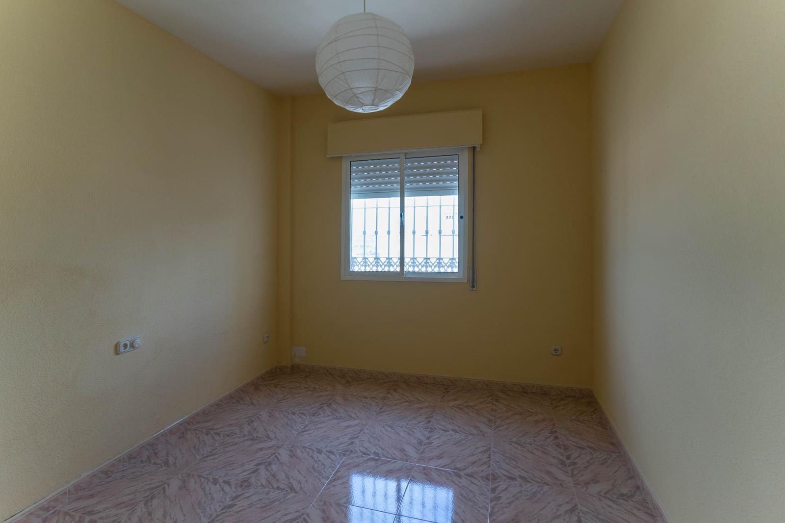3 bedroom Penthouse for rent in Alhaurin el Grande - € 1,200 (Ref: 9825257)
