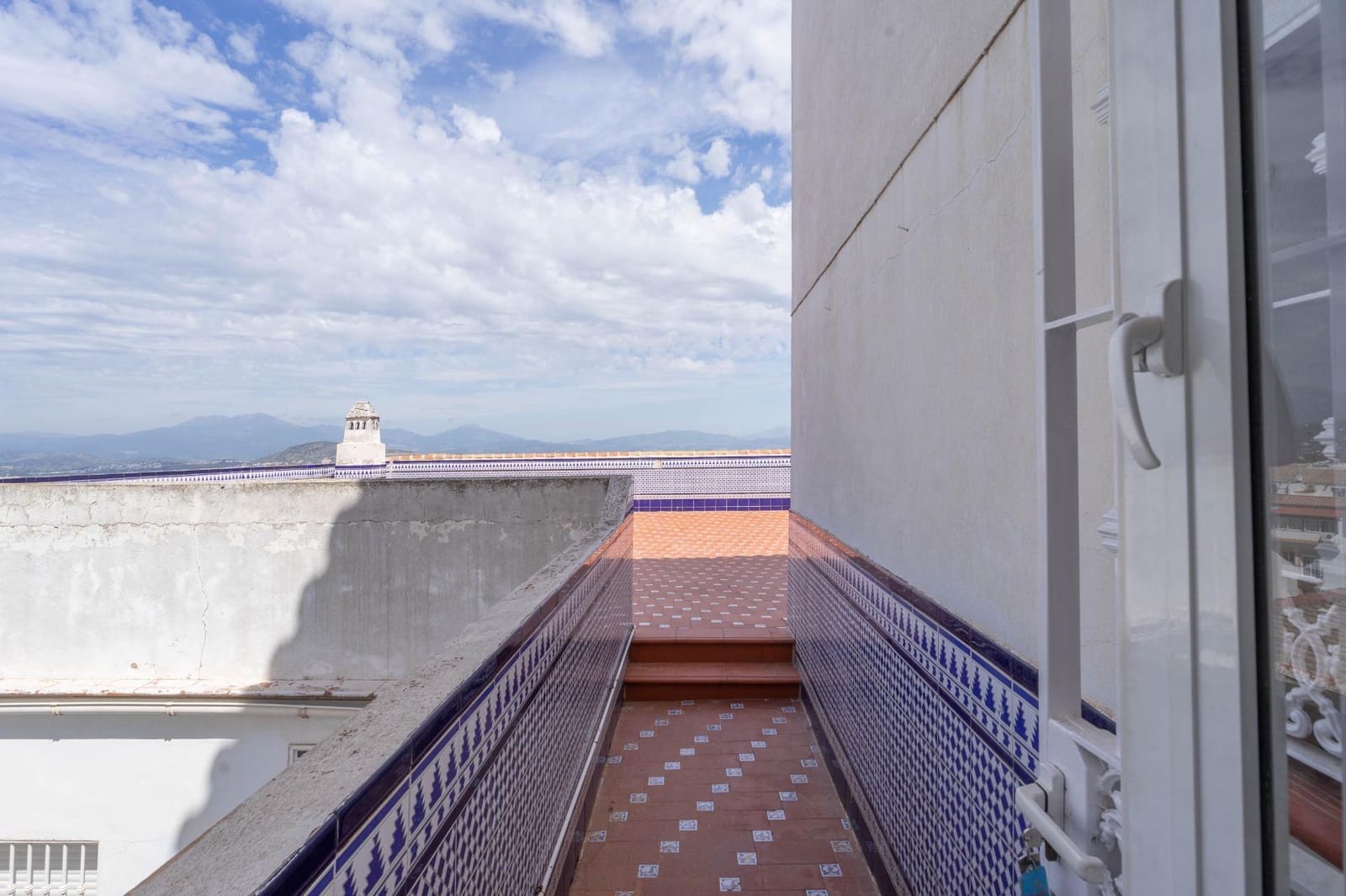 3 bedroom Penthouse for rent in Alhaurin el Grande - € 1,200 (Ref: 9825257)
