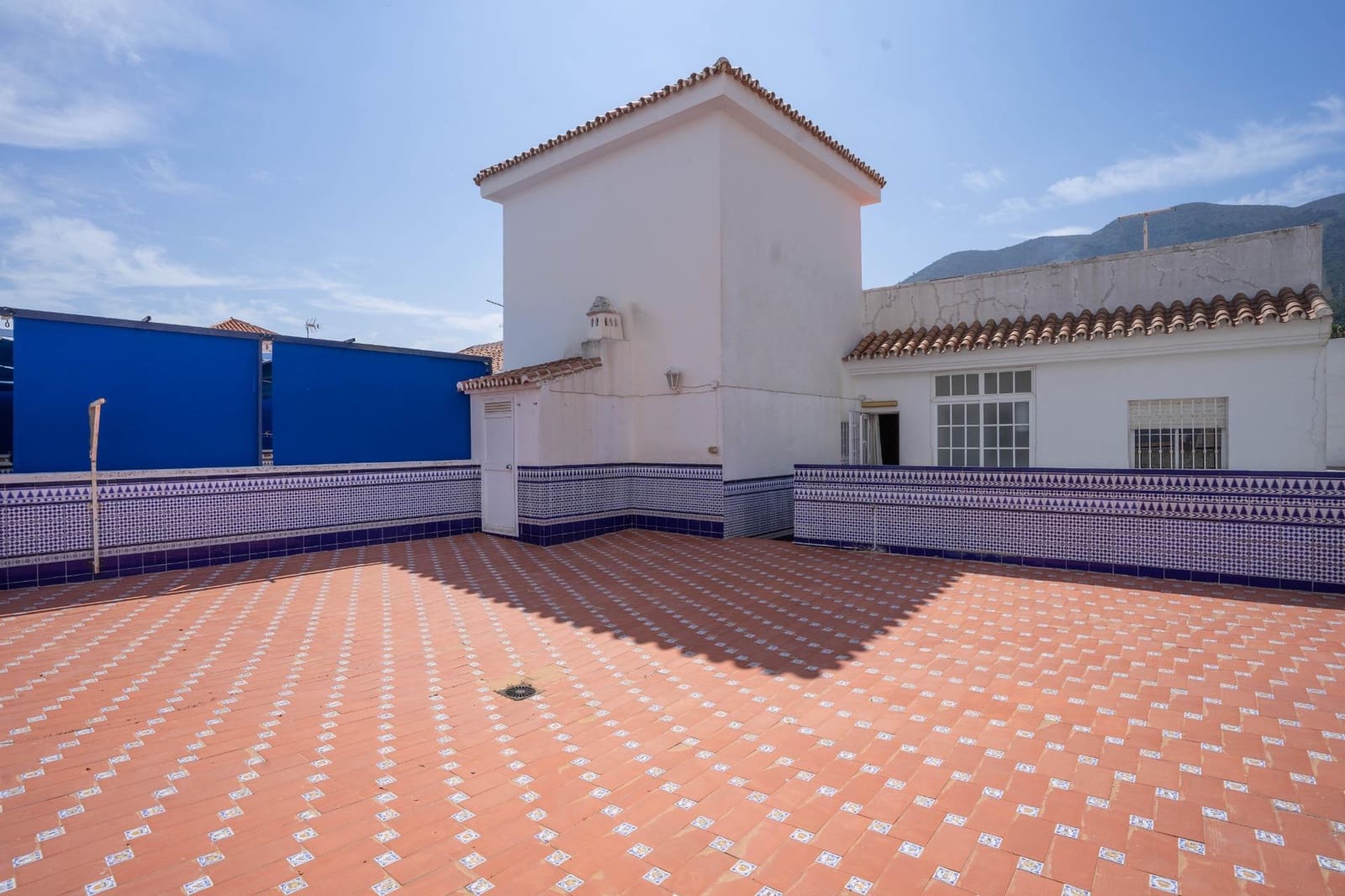 3 bedroom Penthouse for rent in Alhaurin el Grande - € 1,200 (Ref: 9825257)