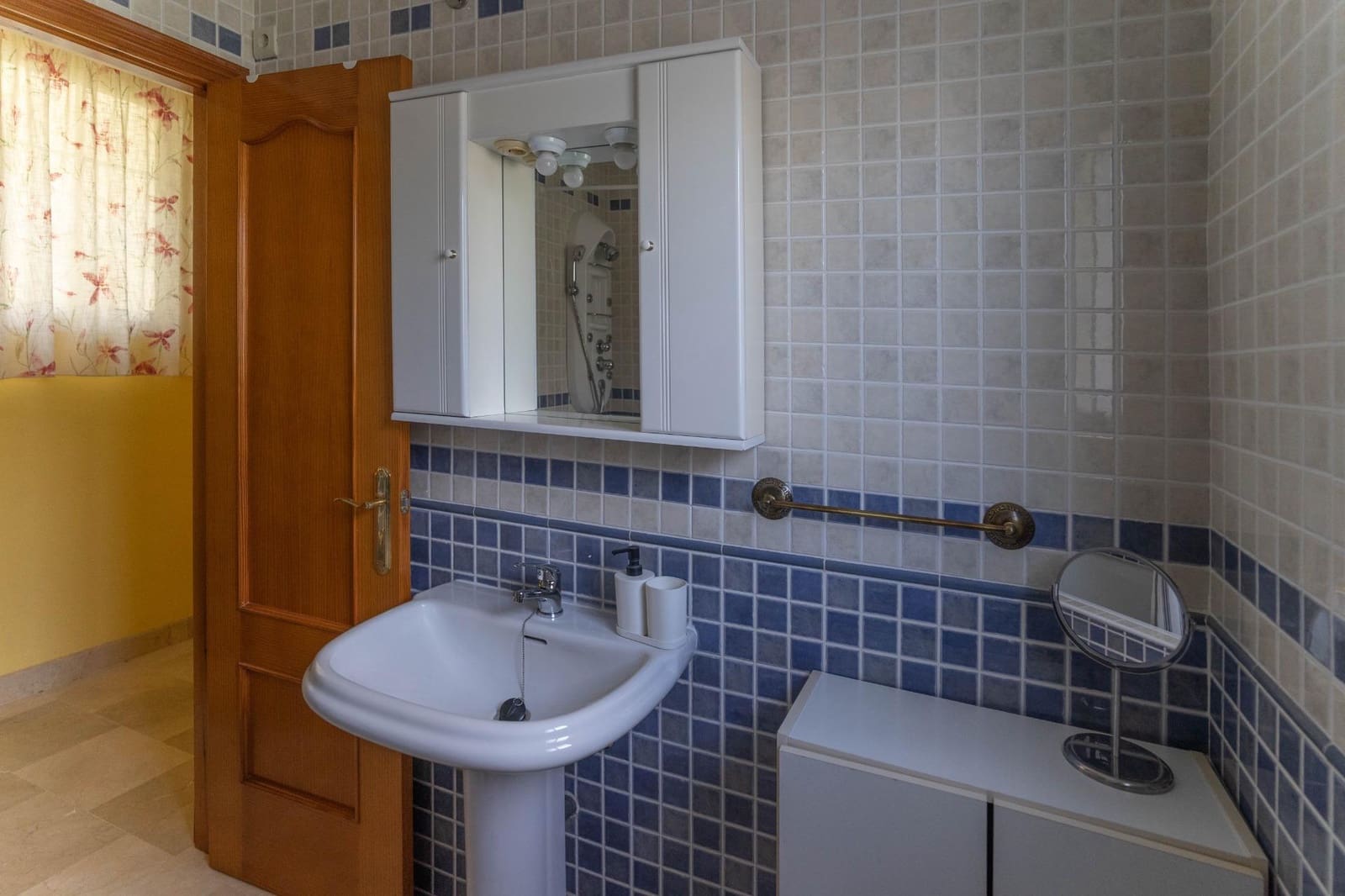 3 bedroom Flat for rent in Alhaurin el Grande - € 1,000 (Ref: 9840370)