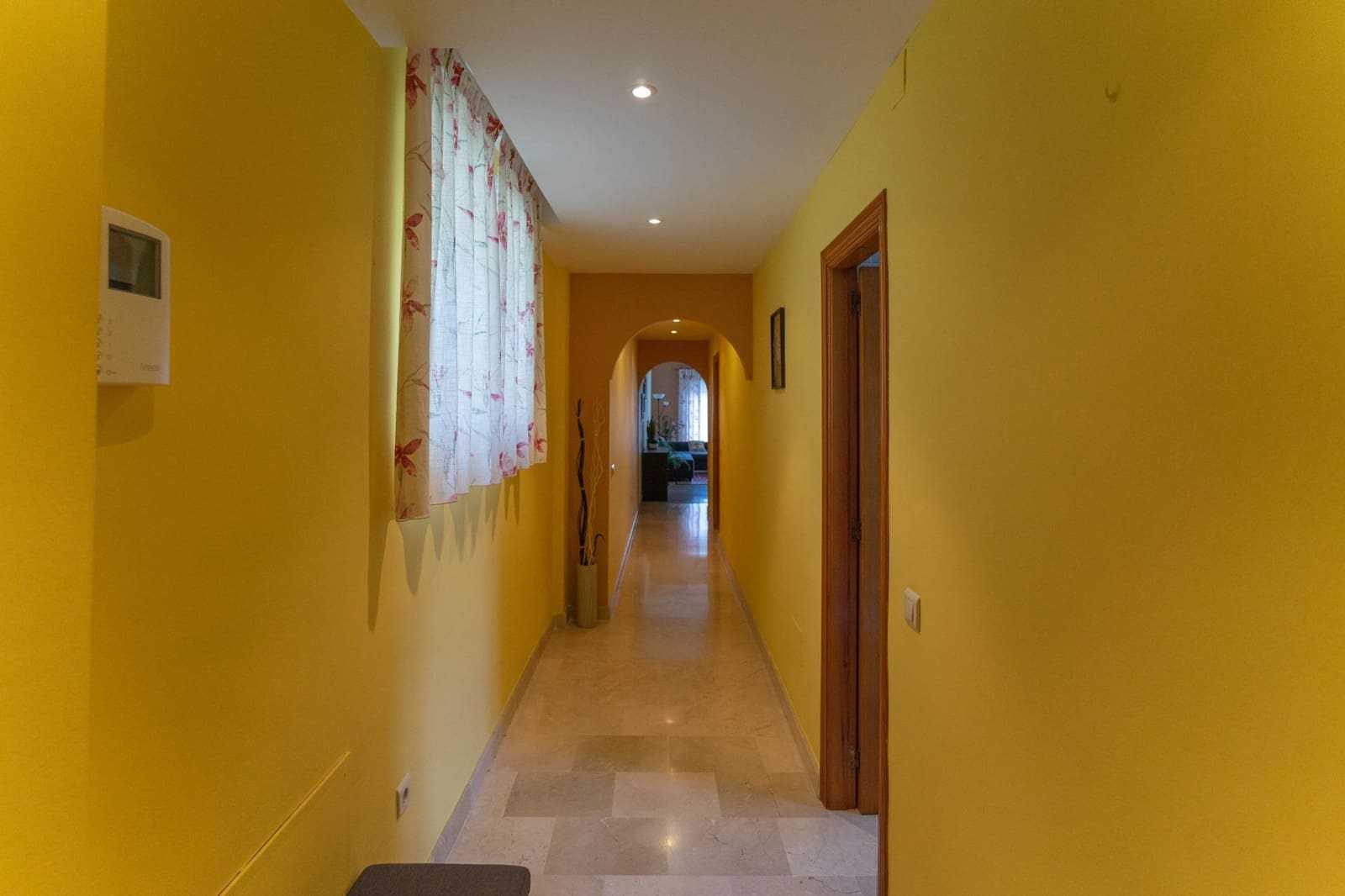 3 bedroom Flat for rent in Alhaurin el Grande - € 1,000 (Ref: 9840370)