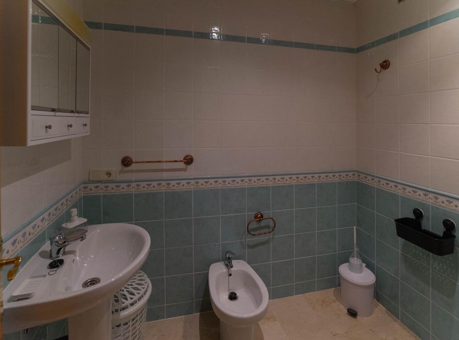 3 bedroom Flat for rent in Alhaurin el Grande - € 1,000 (Ref: 9840370)