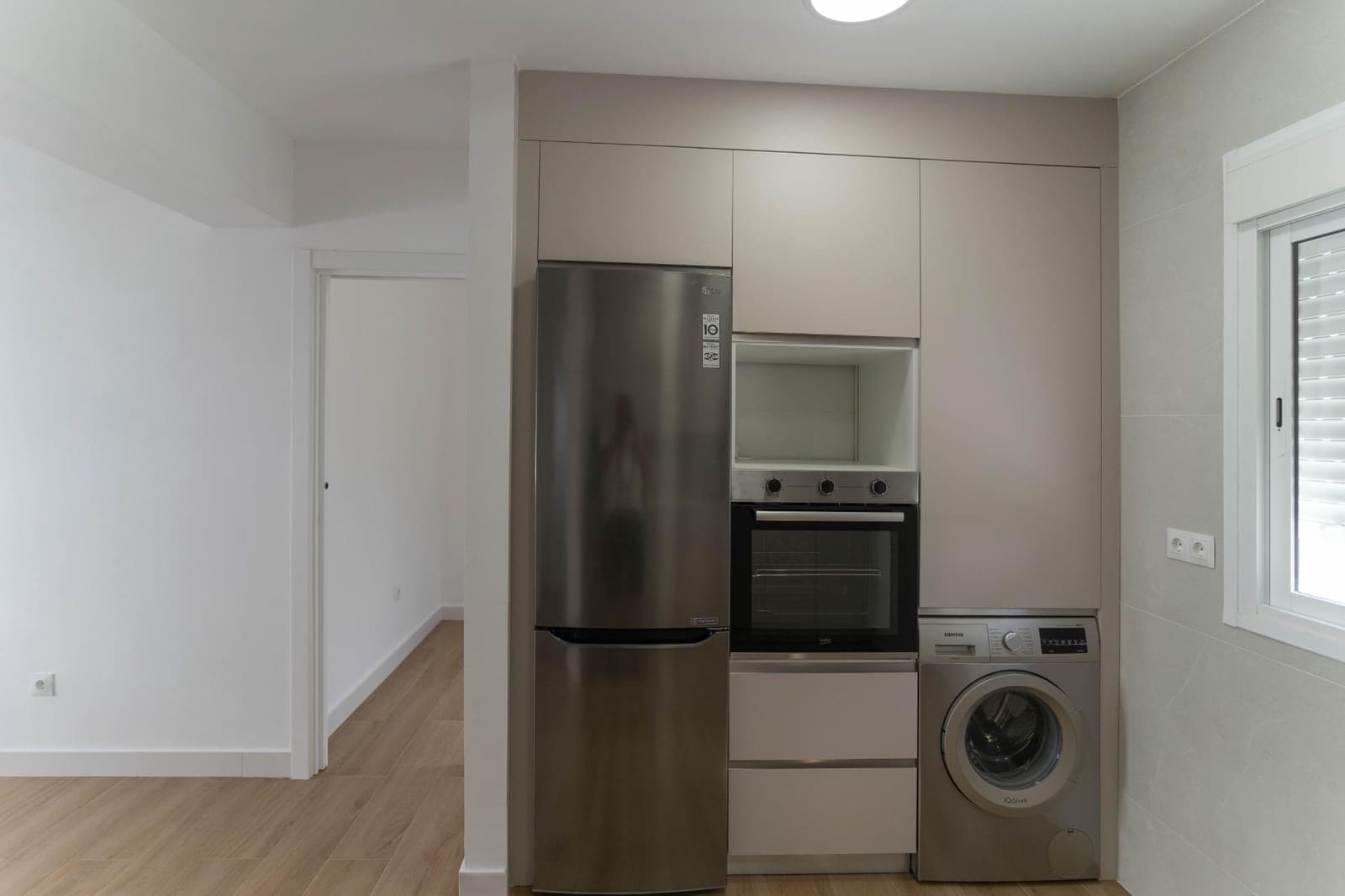 2 bedroom Apartment for rent in Alhaurin el Grande - € 850 (Ref: 9861874)