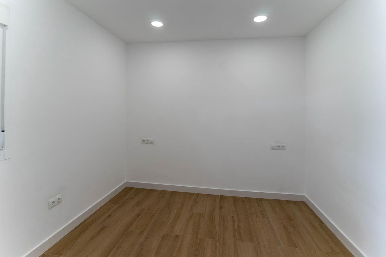 2 bedroom Apartment for rent in Alhaurin el Grande - € 850 (Ref: 9861874)