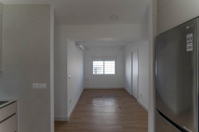 2 makuuhuone Huoneisto vuokrattavana paikassa Alhaurín el Grande - 850 € (Ref: 9861874)