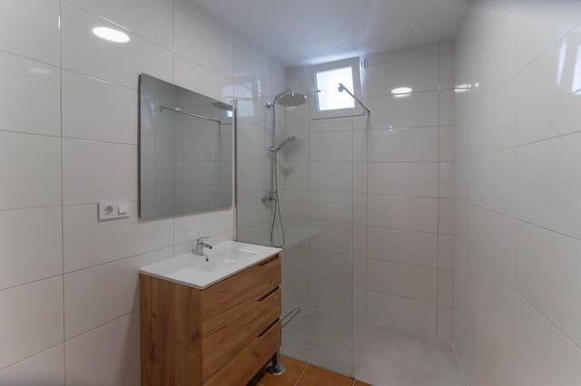 3 slaapkamer Villa te huur in Alhaurín el Grande - € 850 (Ref: 9876442)