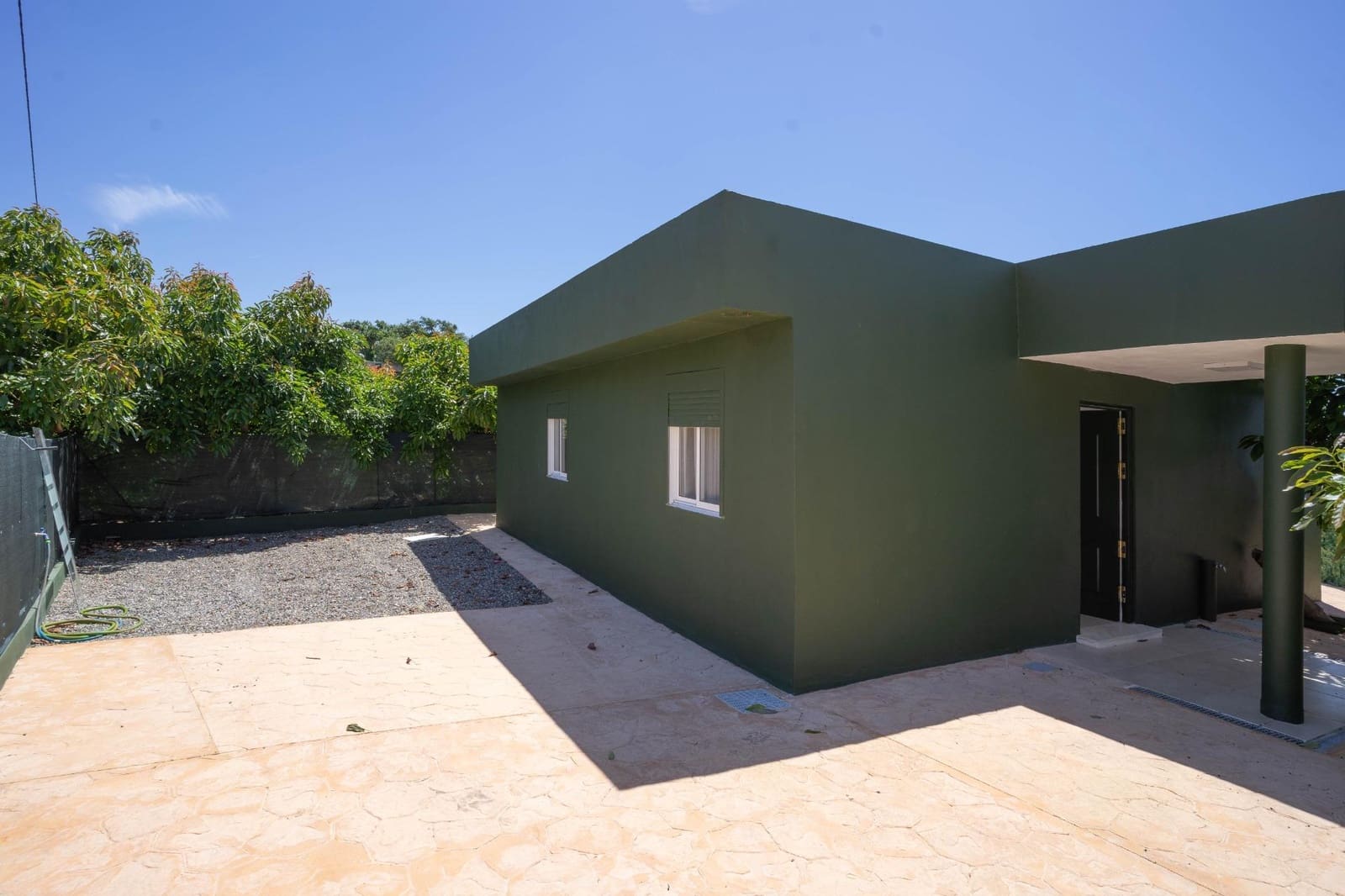 2 slaapkamer Villa te huur in Coin met garage - € 1.150 (Ref: 9878883)