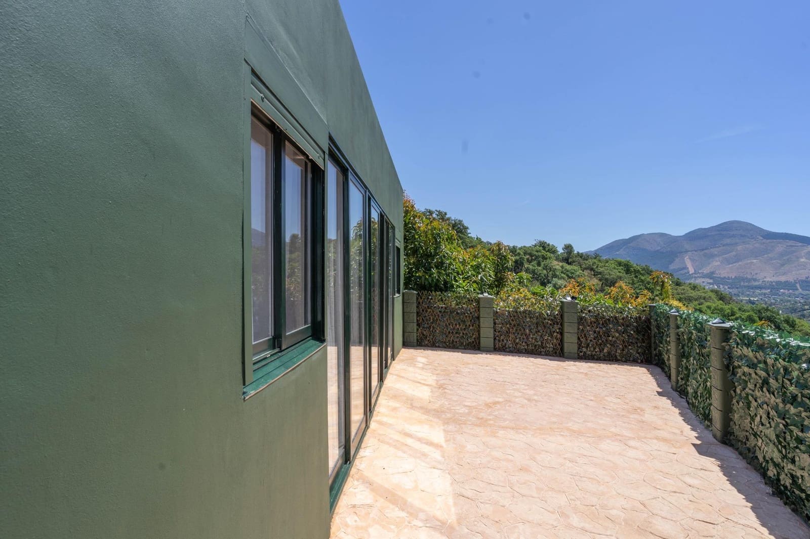 2 slaapkamer Villa te huur in Coin met garage - € 1.150 (Ref: 9878883)