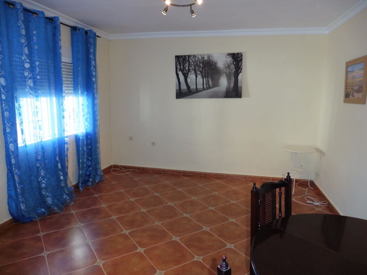 3 bedroom Villa for rent in Alhaurin el Grande - € 1,000 (Ref: 9893884)