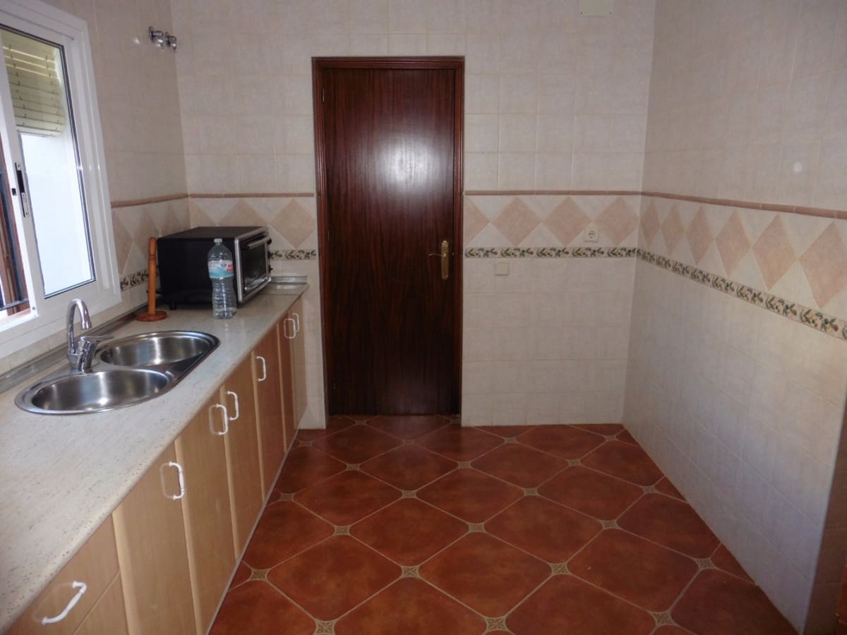 3 bedroom Villa for rent in Alhaurin el Grande - € 1,000 (Ref: 9893884)