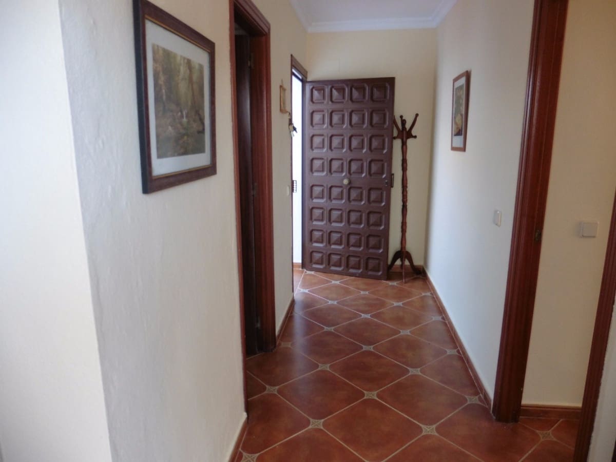 3 bedroom Villa for rent in Alhaurin el Grande - € 1,000 (Ref: 9893884)