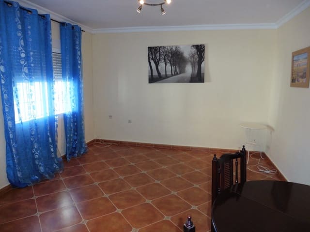 3 bedroom Villa for rent in Alhaurín el Grande - € 1,000 (Ref: 9893884)