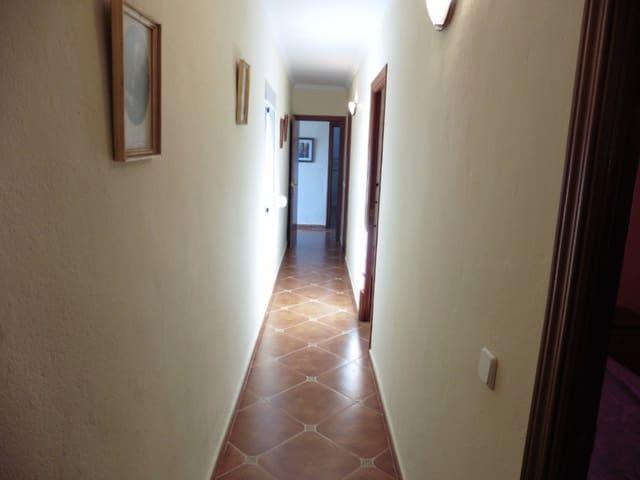 3 bedroom Villa for rent in Alhaurín el Grande - € 1,000 (Ref: 9893884)