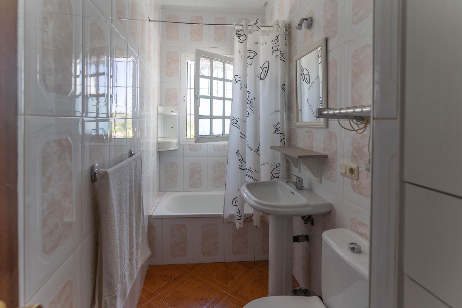 4 quarto Moradia em Banda para arrendar em Alhaurin el Grande com garagem - 1 400 € (Ref: 9903943)