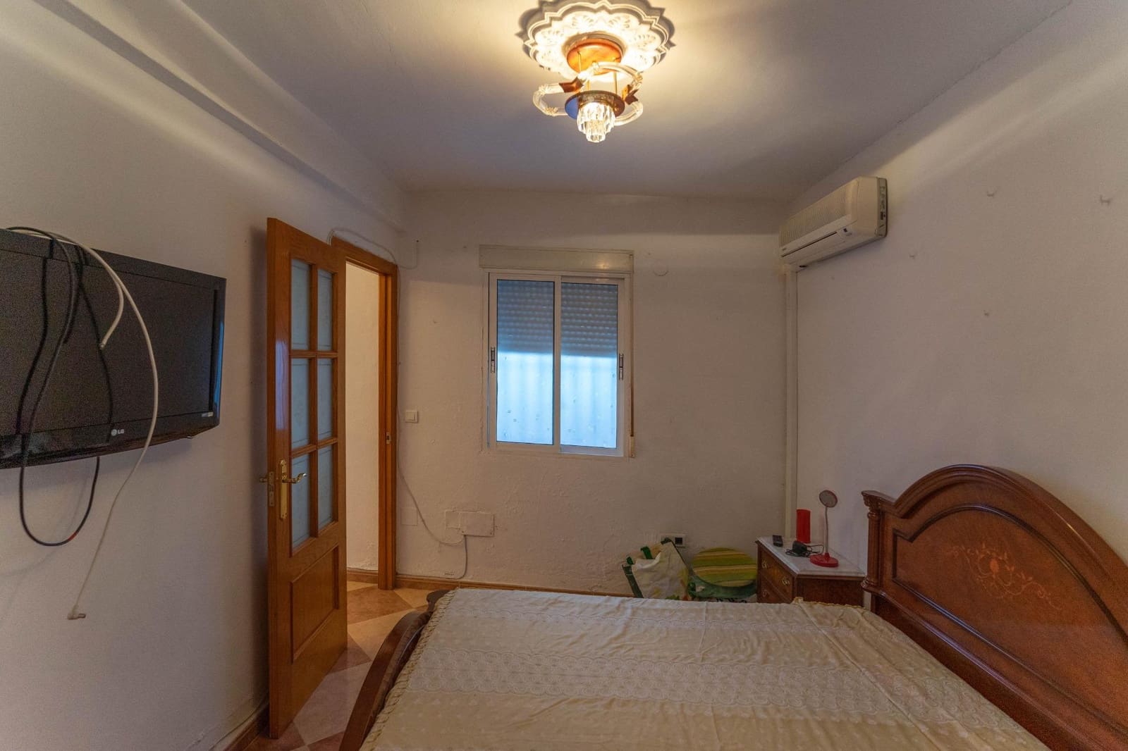 4 quarto Moradia em Banda para venda em Coin - 210 000 € (Ref: 9908044)