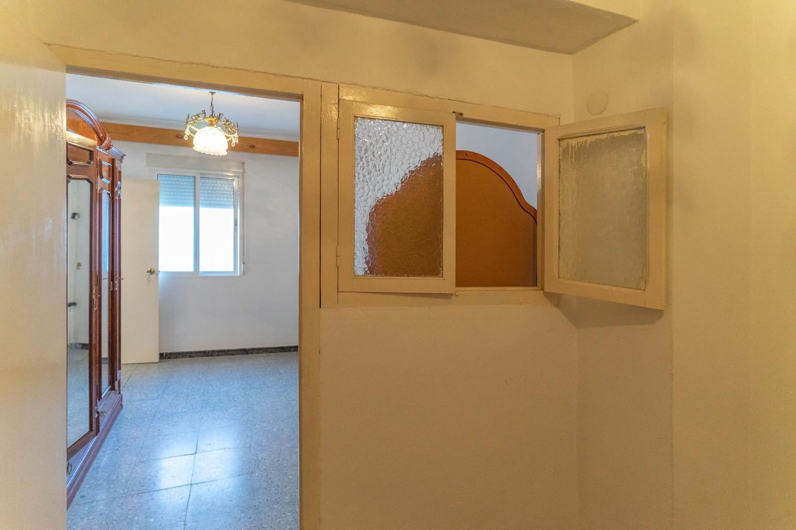 4 quarto Moradia em Banda para venda em Coin - 210 000 € (Ref: 9908044)