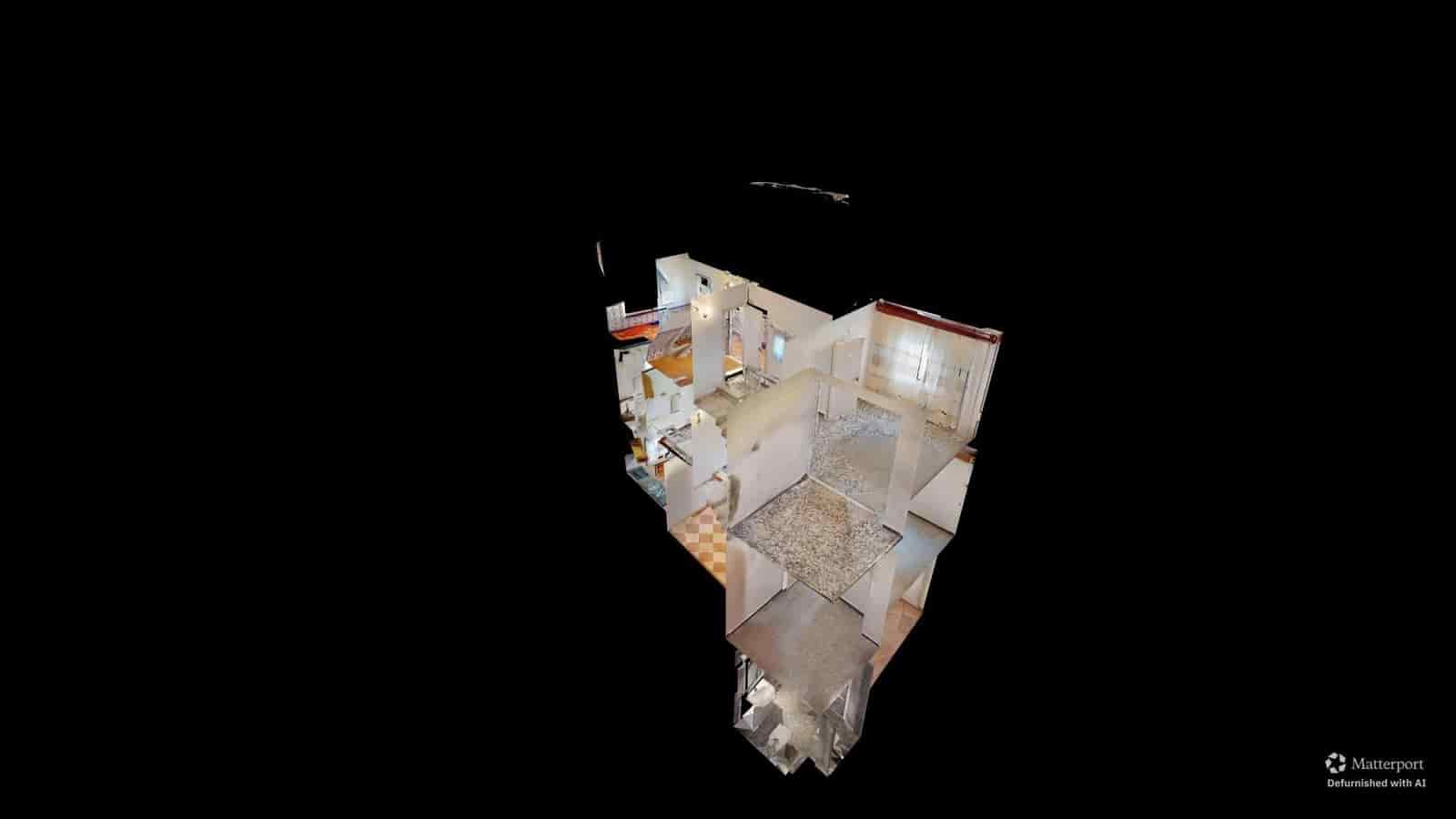 4 quarto Moradia em Banda para venda em Coin - 210 000 € (Ref: 9908044)