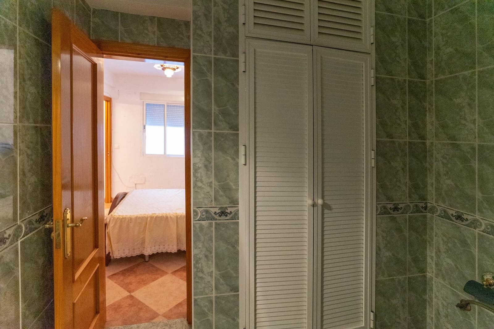 4 quarto Moradia em Banda para venda em Coin - 210 000 € (Ref: 9908044)