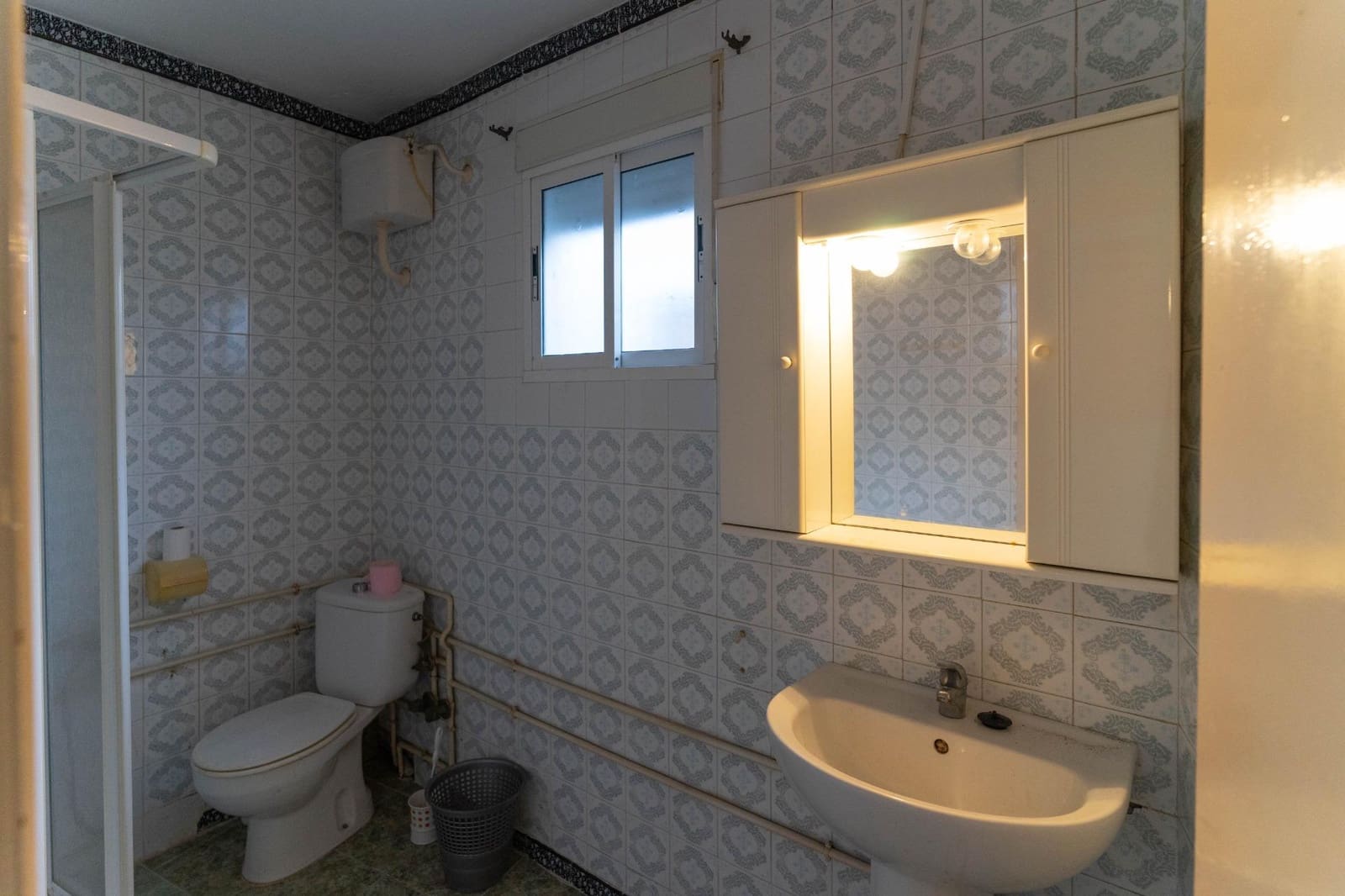 4 quarto Moradia em Banda para venda em Coin - 210 000 € (Ref: 9908044)