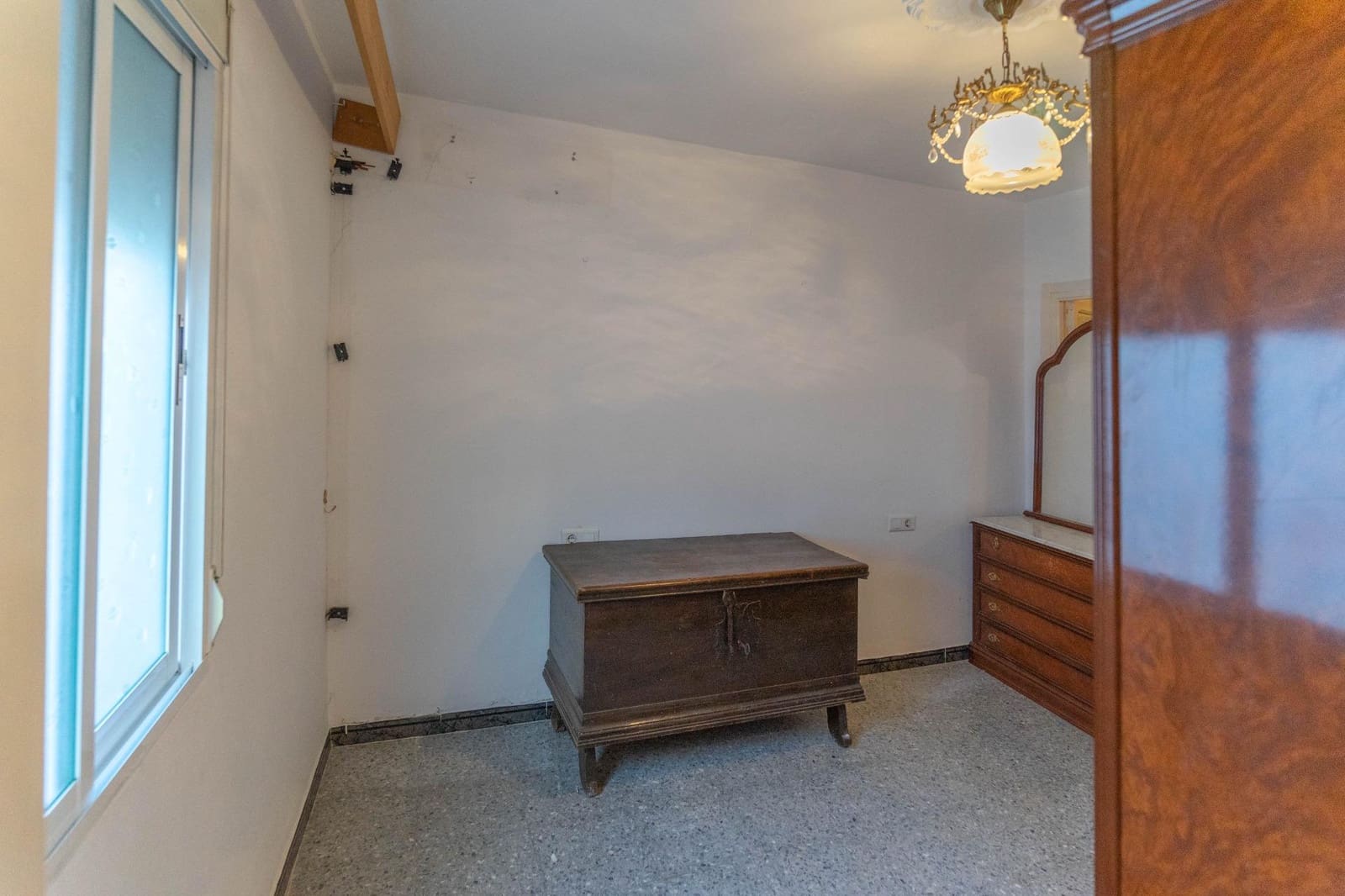 4 quarto Moradia em Banda para venda em Coin - 210 000 € (Ref: 9908044)
