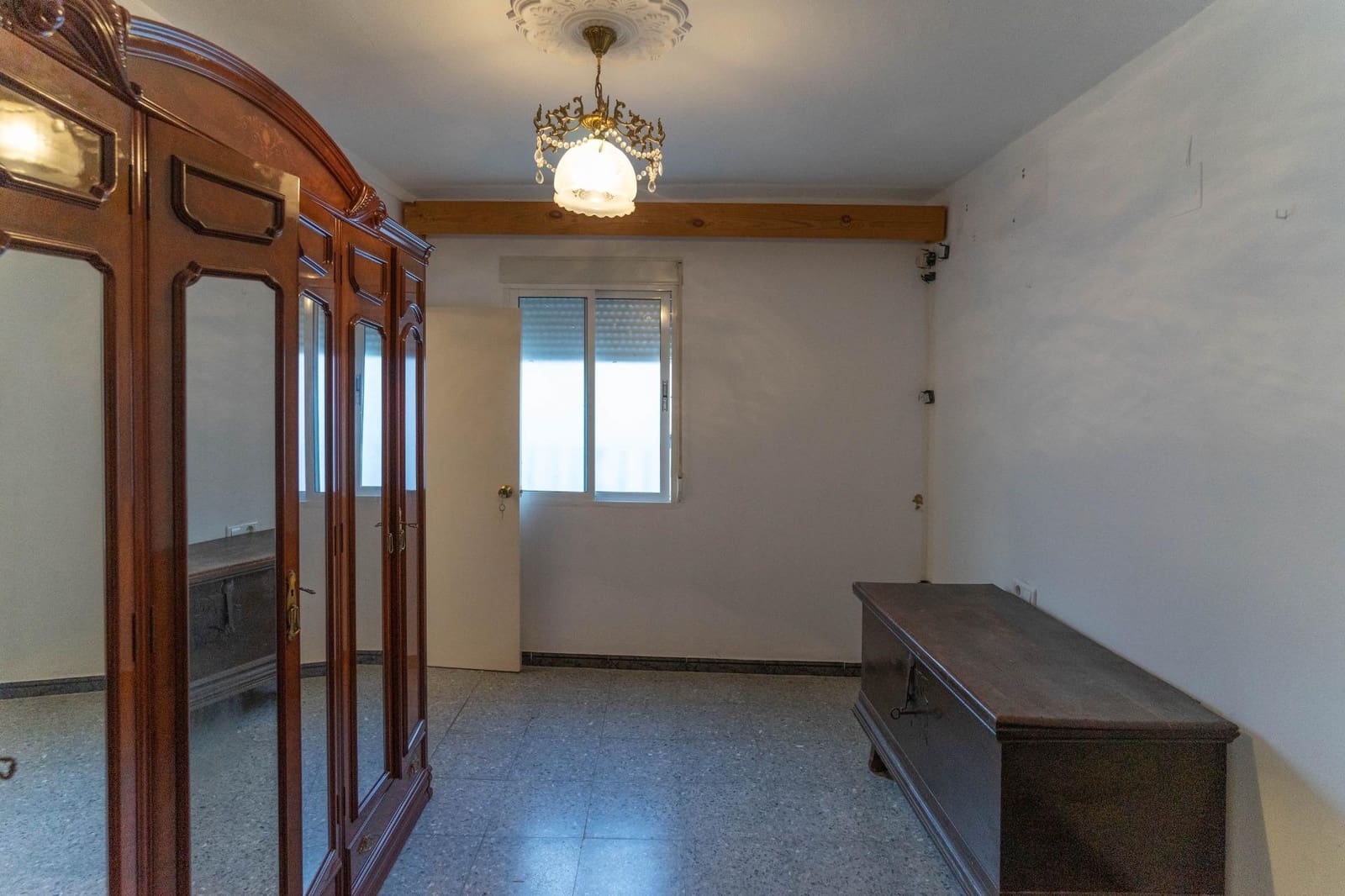 4 quarto Moradia em Banda para venda em Coin - 210 000 € (Ref: 9908044)