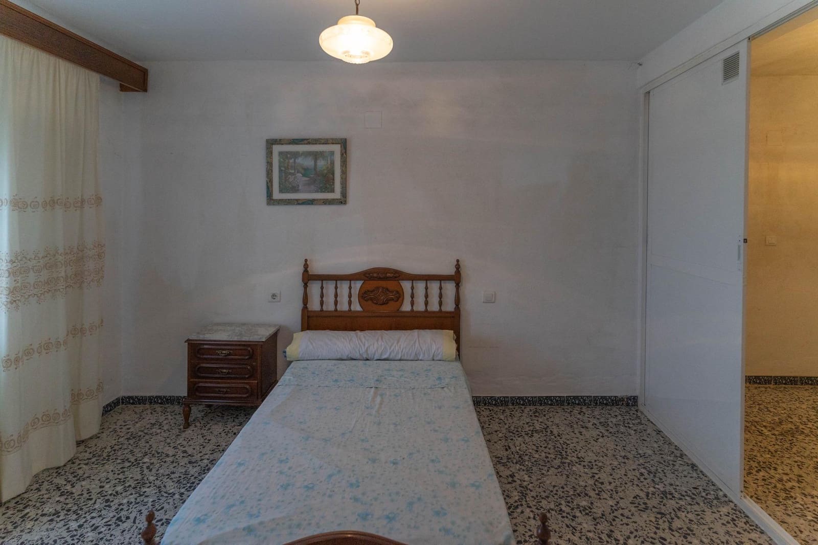 4 quarto Moradia em Banda para venda em Coin - 210 000 € (Ref: 9908044)