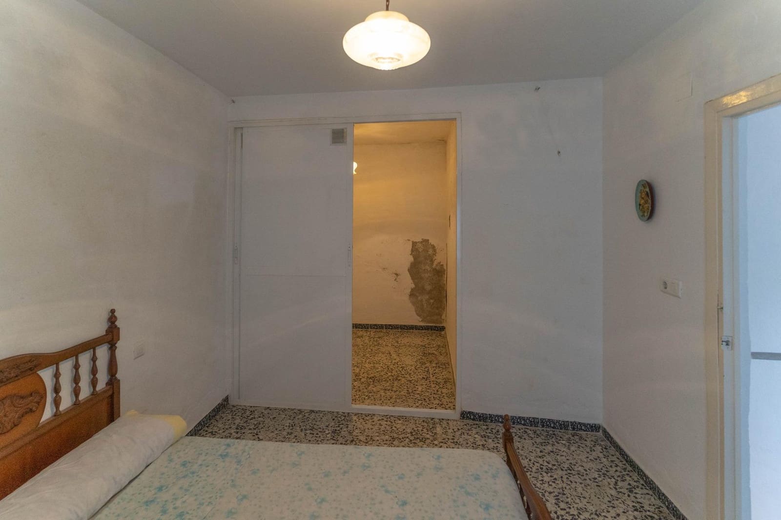 4 quarto Moradia em Banda para venda em Coin - 210 000 € (Ref: 9908044)