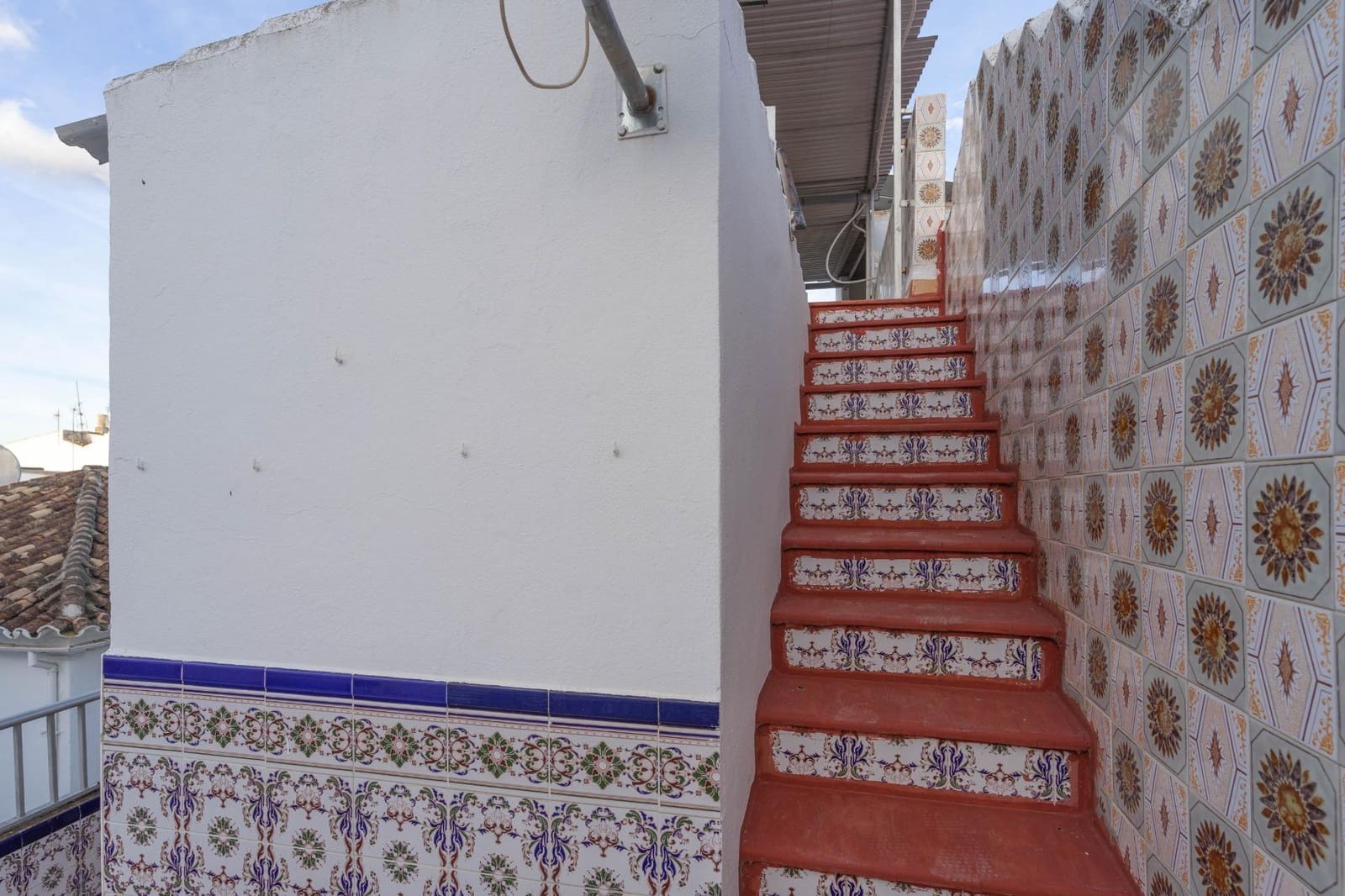 4 quarto Moradia em Banda para venda em Coin - 210 000 € (Ref: 9908044)