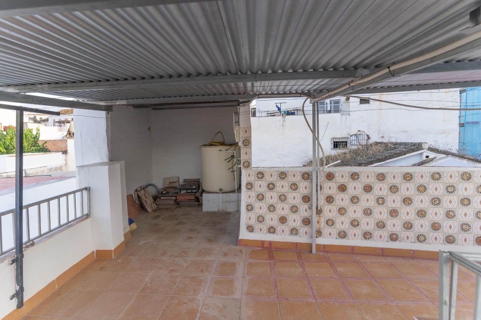 4 quarto Moradia em Banda para venda em Coin - 210 000 € (Ref: 9908044)