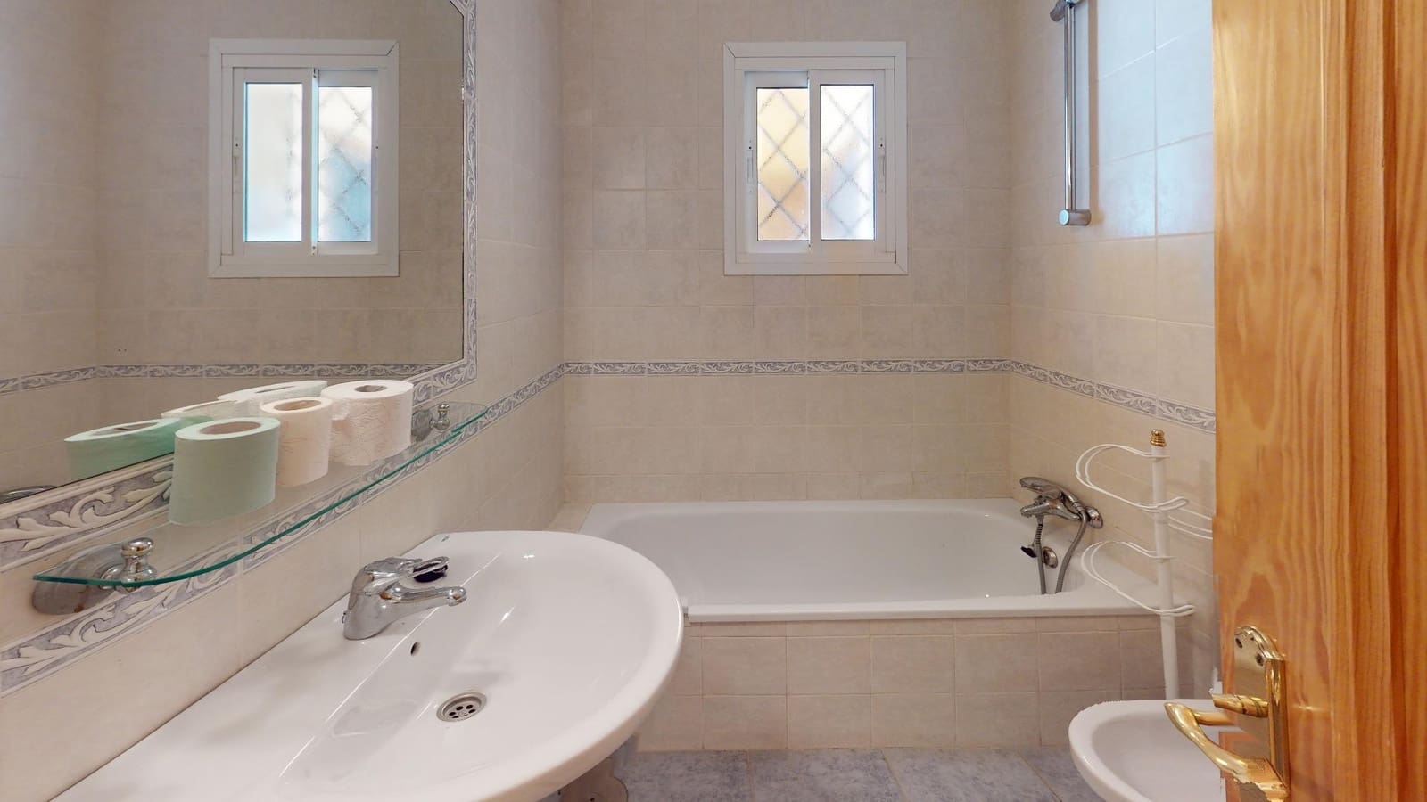 3 soveværelse Villa til salg i Alhaurin el Grande med swimmingpool - € 450.000 (Ref: 9944163)