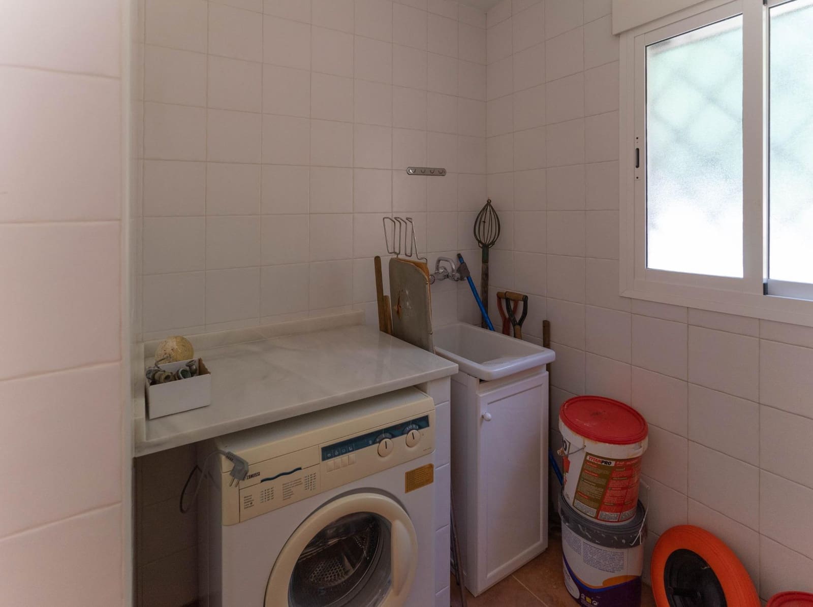 3 soveværelse Villa til salg i Alhaurin el Grande med swimmingpool - € 450.000 (Ref: 9944163)