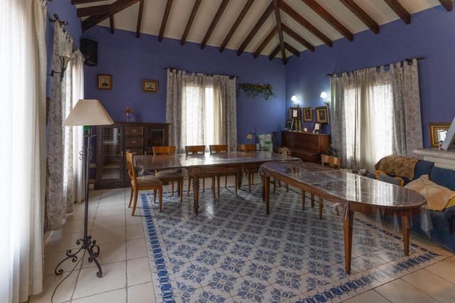 5 soverom Villa til salgs i Alhaurín el Grande med svømmebasseng garasje - € 869 000 (Ref: 9945723)