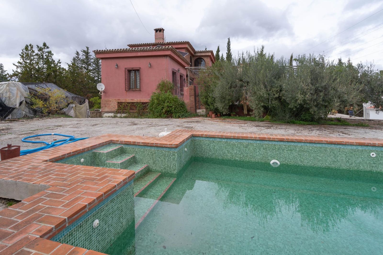 5 quarto Moradia para venda em Alhaurin el Grande com piscina garagem - 880 000 € (Ref: 9945723)