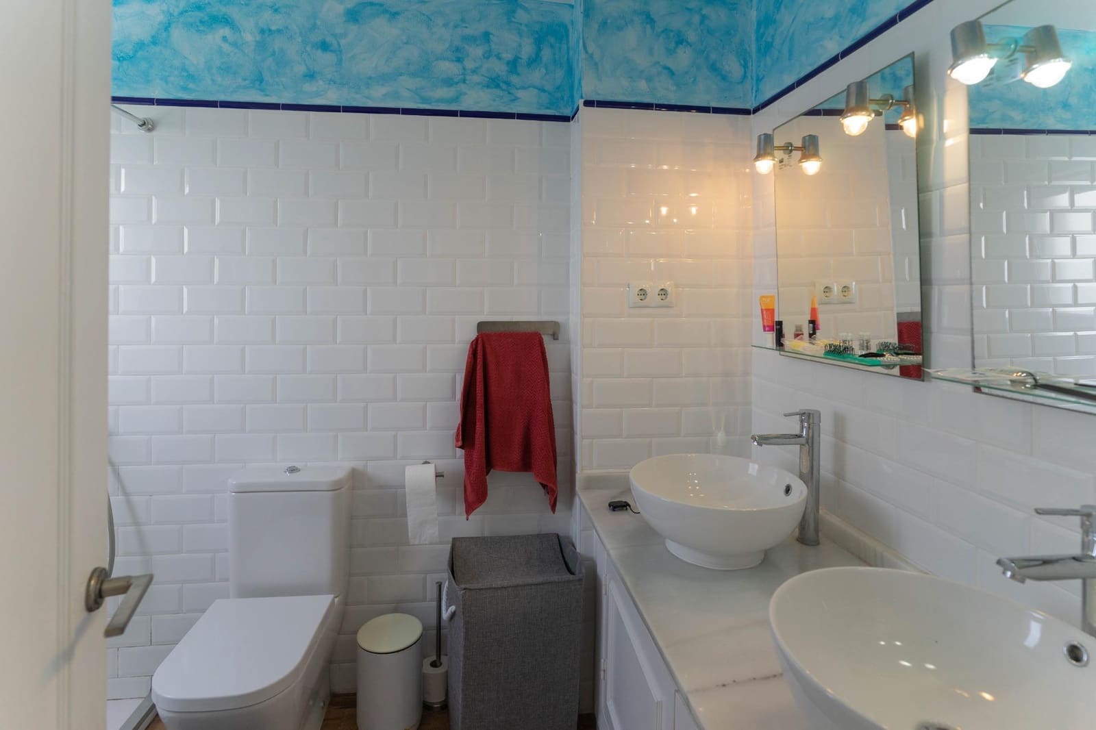 3 bedroom Flat for rent in Miraflores with pool - € 1,900 (Ref: 9945724)