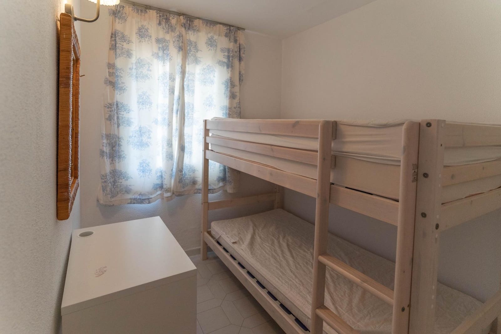 3 bedroom Flat for rent in Miraflores with pool - € 1,900 (Ref: 9945724)