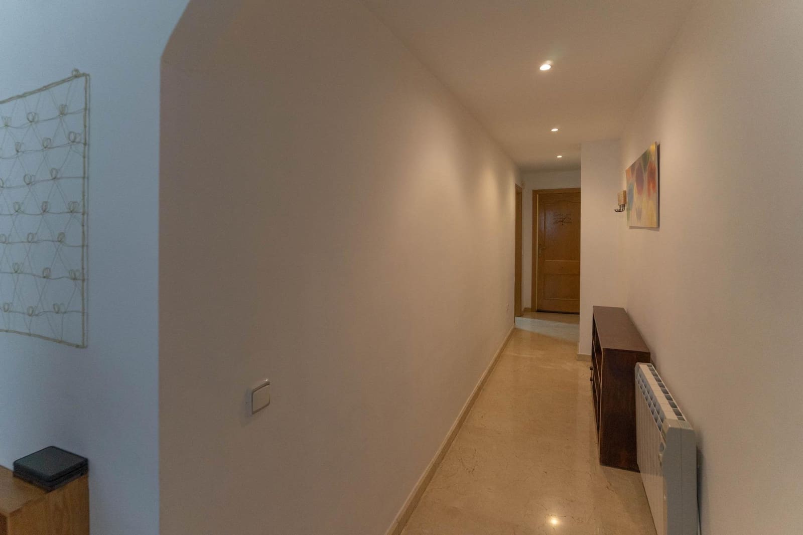 3 bedroom Flat for rent in Alhaurin el Grande with garage - € 950 (Ref: 9959797)