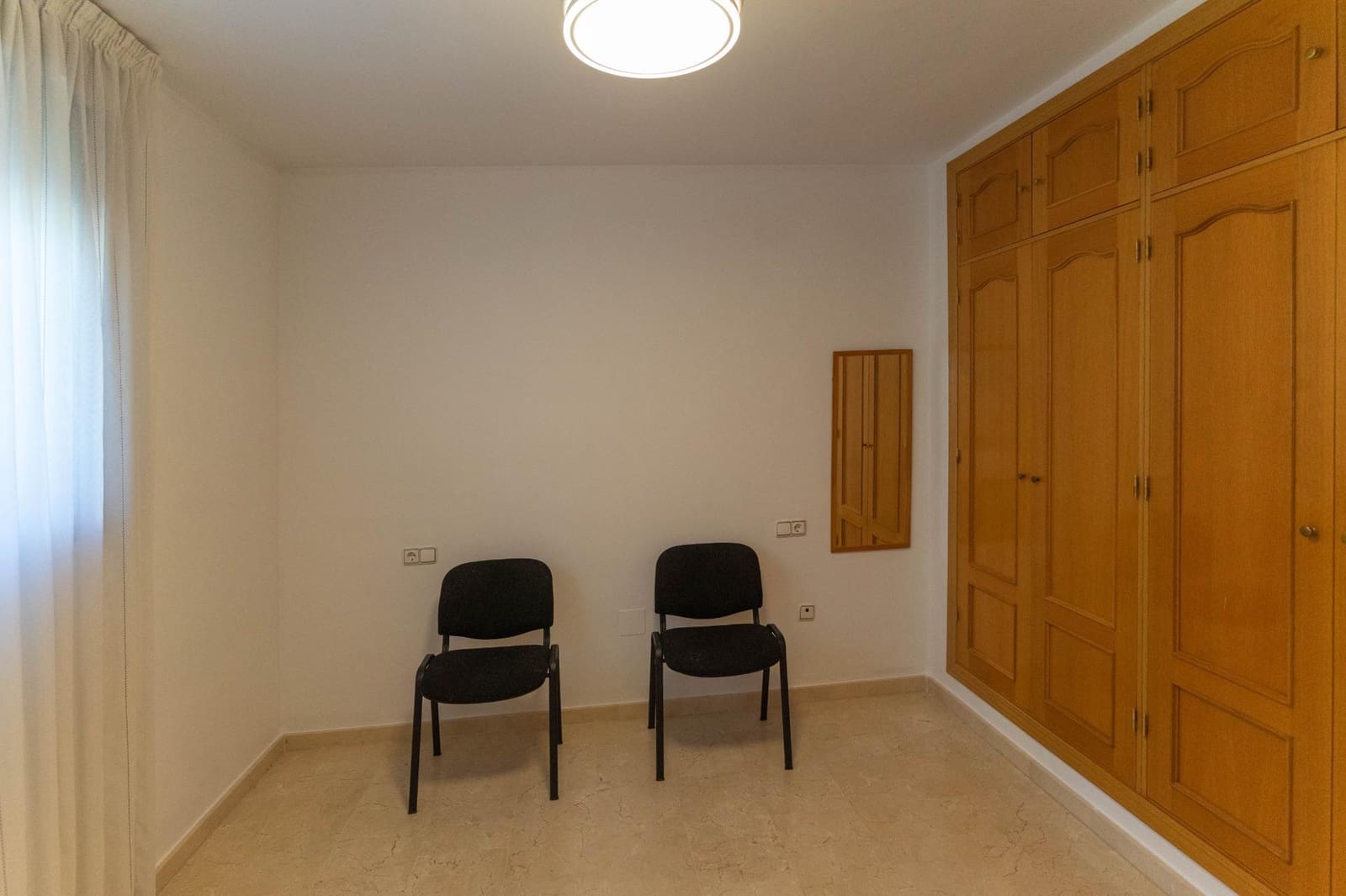 3 bedroom Flat for rent in Alhaurin el Grande with garage - € 950 (Ref: 9959797)