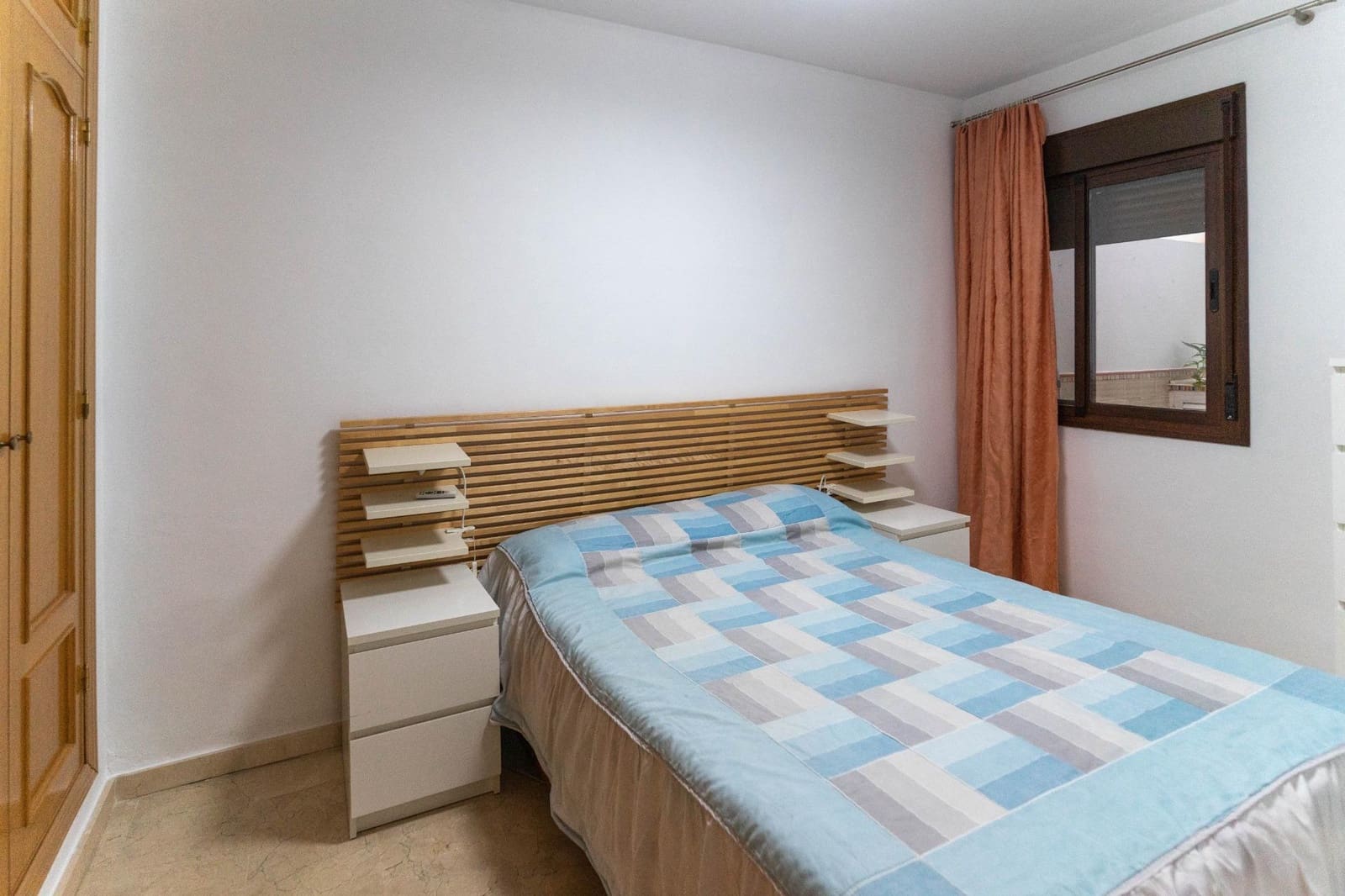 3 bedroom Flat for rent in Alhaurin el Grande with garage - € 950 (Ref: 9959797)