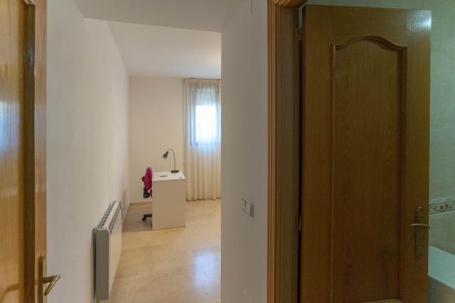 3 makuuhuone Asunto vuokrattavana paikassa Alhaurín el Grande mukana 
autotalli - 950 € (Ref: 9959797)