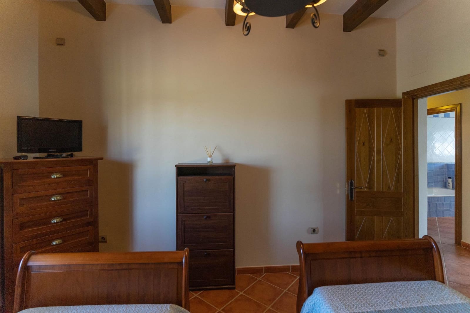 3 slaapkamer Villa te huur in Alhaurin el Grande met zwembad garage - € 2.100 (Ref: 9986878)