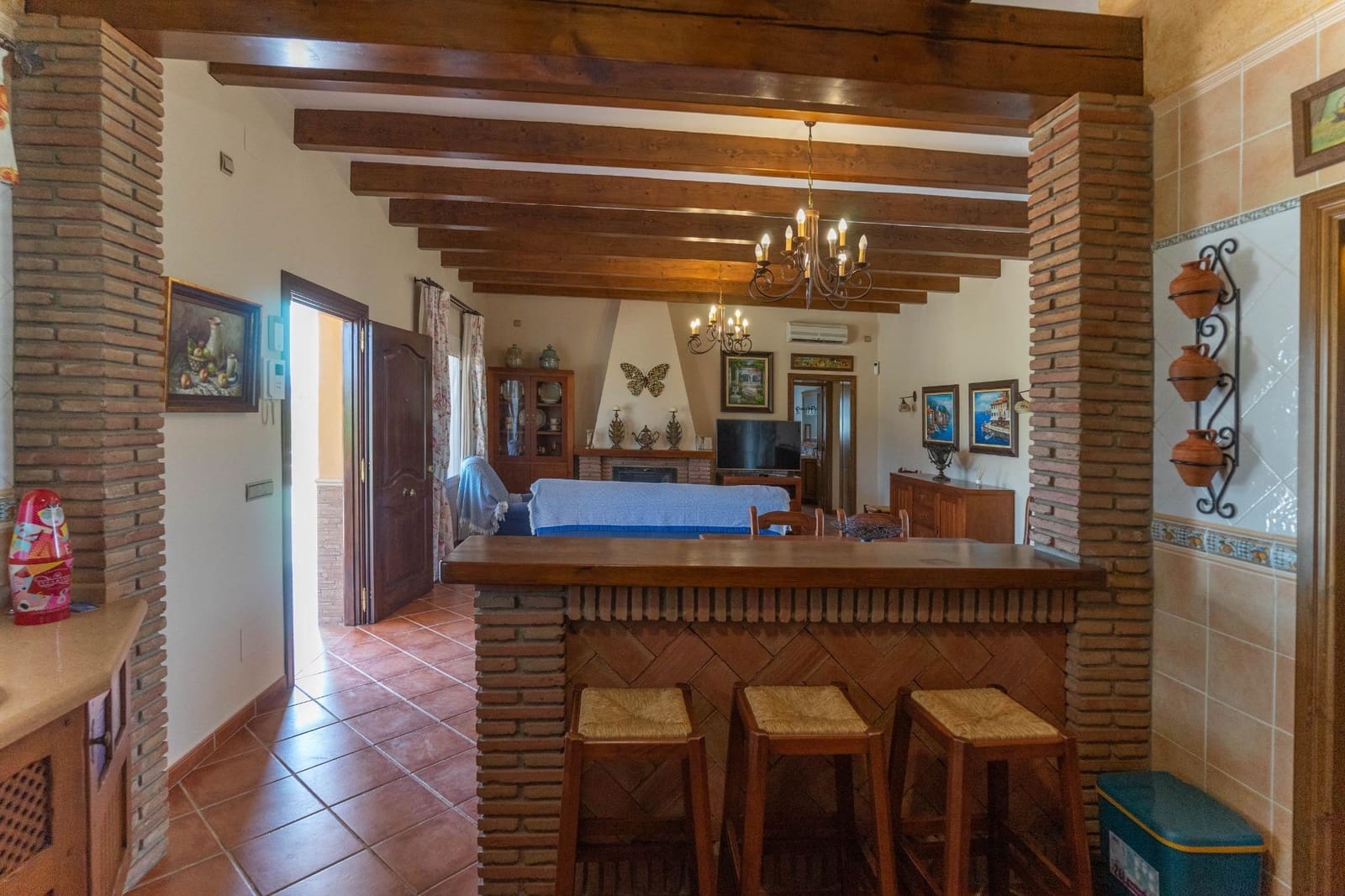 3 slaapkamer Villa te huur in Alhaurin el Grande met zwembad garage - € 2.100 (Ref: 9986878)