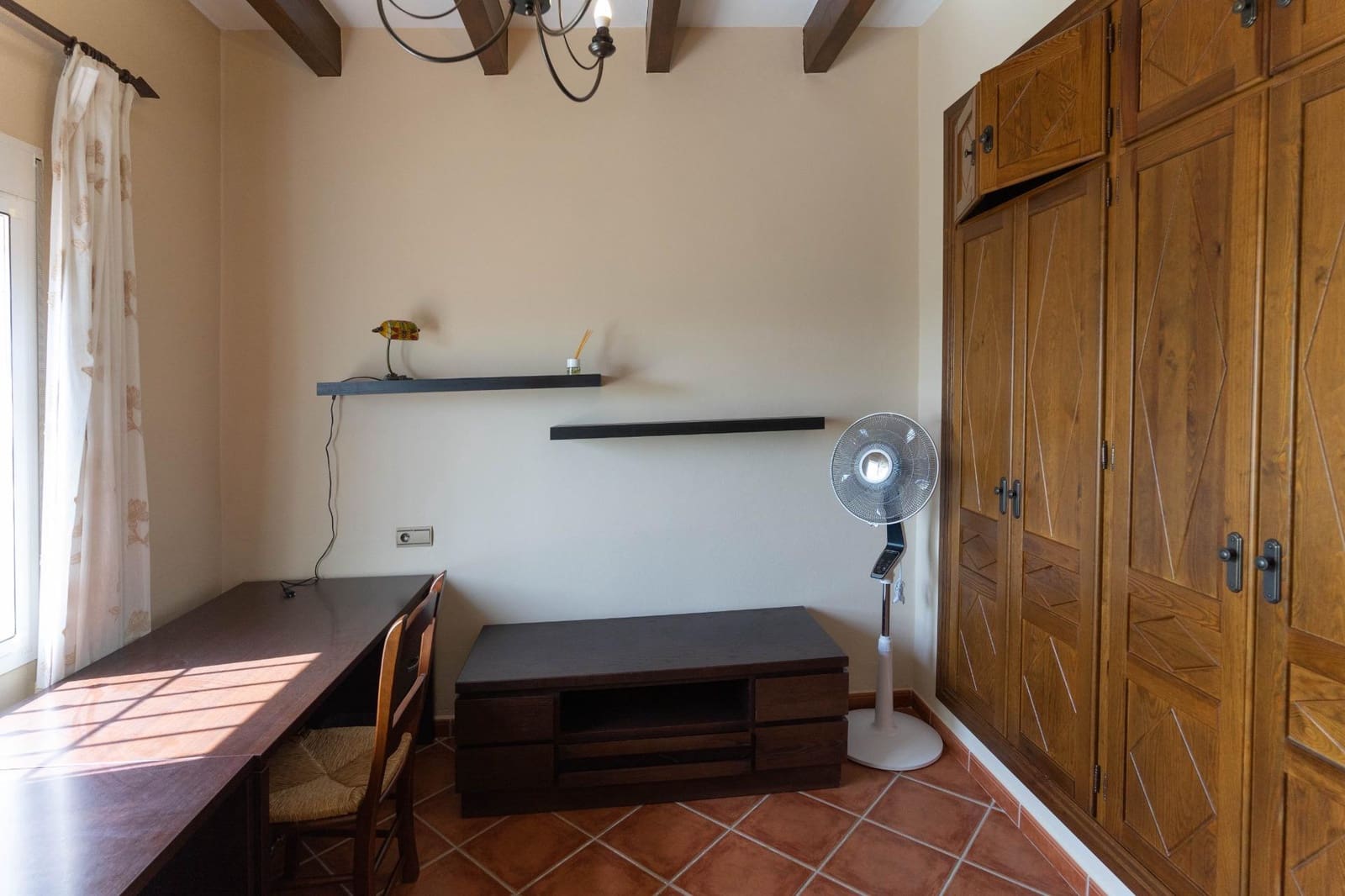 3 slaapkamer Villa te huur in Alhaurin el Grande met zwembad garage - € 2.100 (Ref: 9986878)