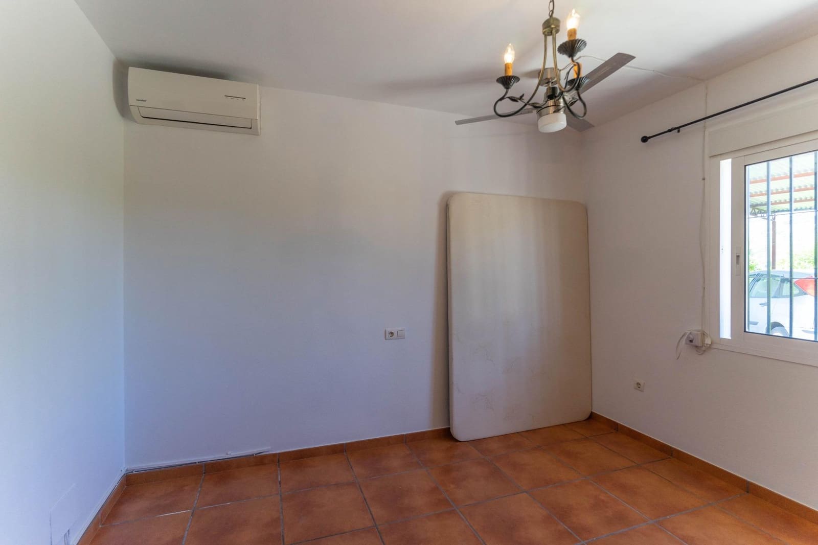 3 Zimmer Villa zu verkaufen in Alhaurin el Grande mit Pool Garage - 640.000 € (Ref: 9999633)