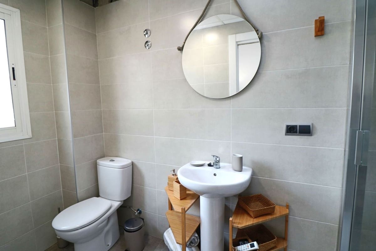 4 Zimmer Haus zu verkaufen in Almeria Stadt - 299.000 € (Ref: 10057389)