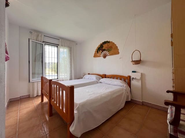4 bedroom Finca/Country House for sale in Monda with pool garage - € 449,000 (Ref: 10057391)