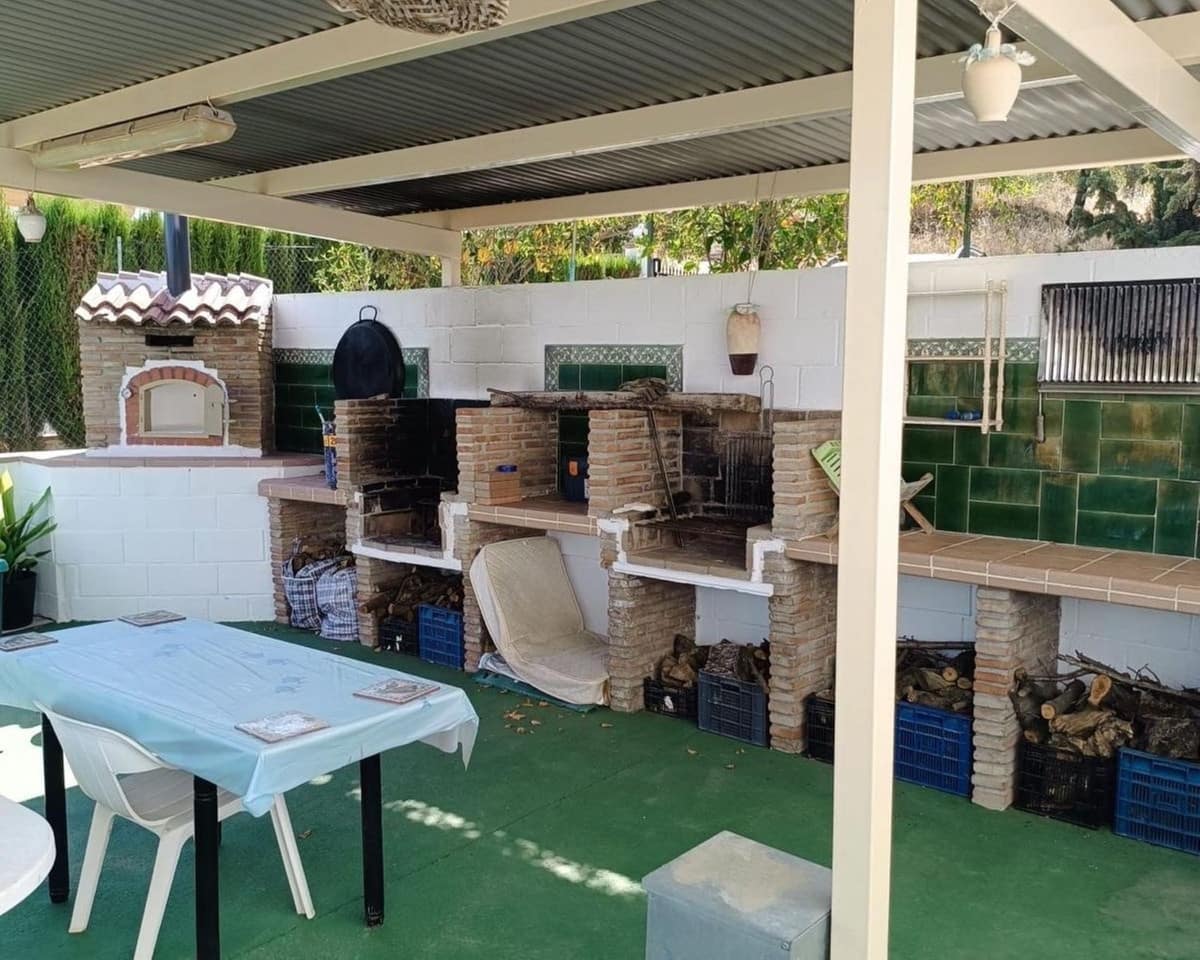 4 bedroom Finca/Country House for sale in Monda with pool garage - € 449,000 (Ref: 10057391)