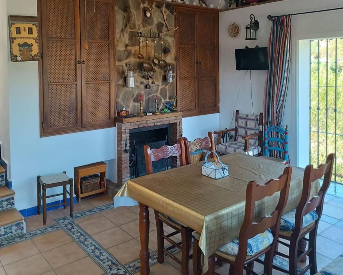 4 bedroom Finca/Country House for sale in Monda with pool garage - € 449,000 (Ref: 10057391)